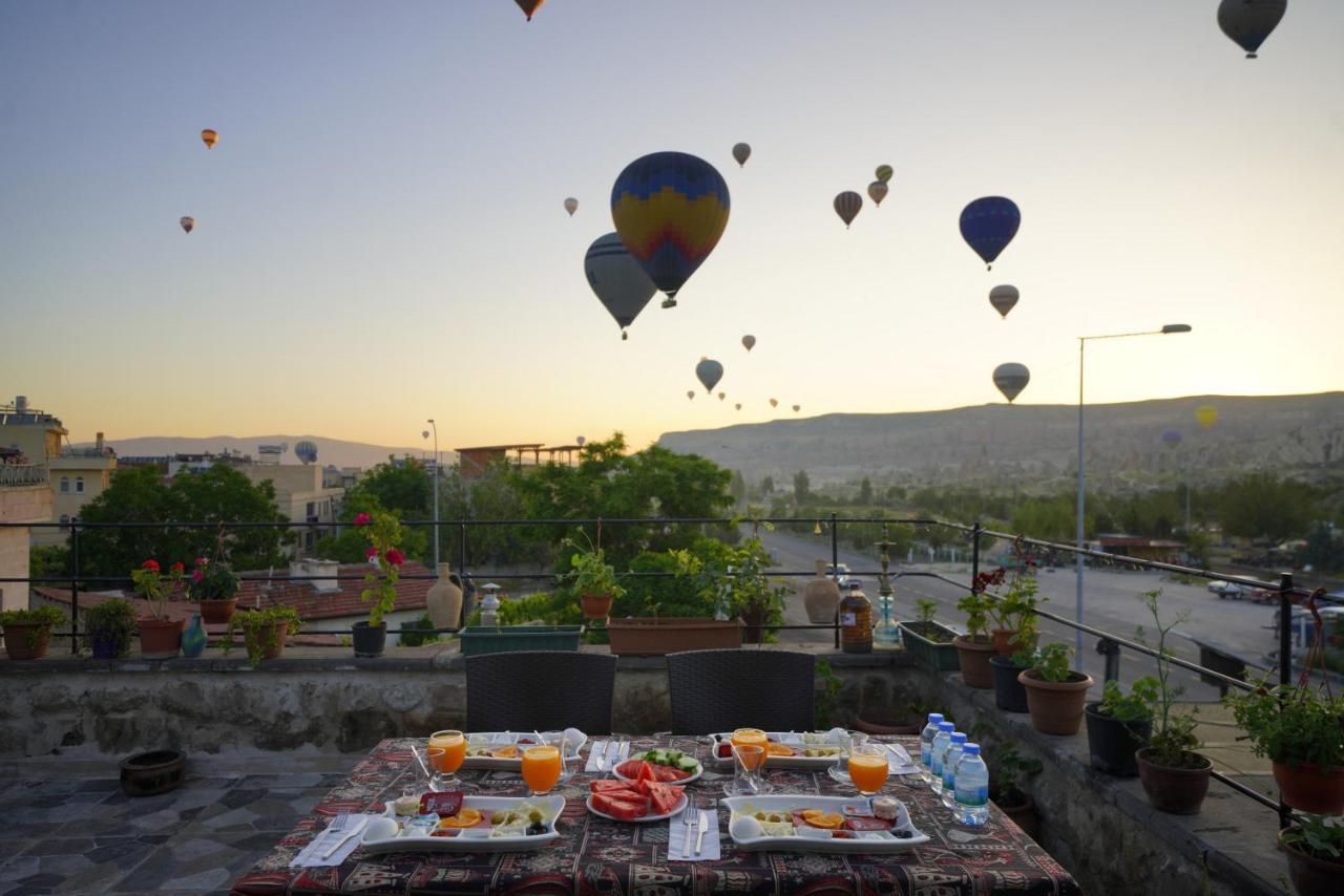 Lucky Luke Stone House Appartement Göreme Buitenkant foto