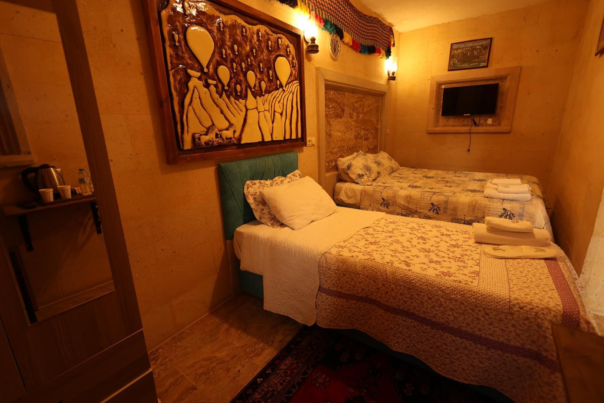 Lucky Luke Stone House Appartement Göreme Buitenkant foto