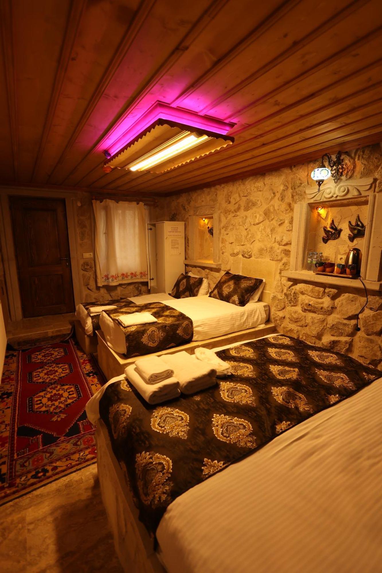 Lucky Luke Stone House Appartement Göreme Buitenkant foto